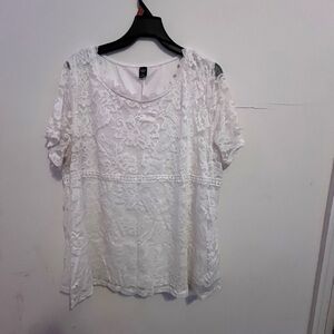 SHEIN White Floral Lace Blouse